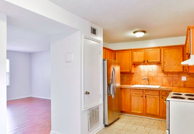 beautiful kitchen ready for use